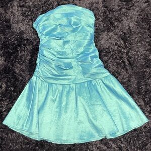 Elegant Strapless Blue Dress